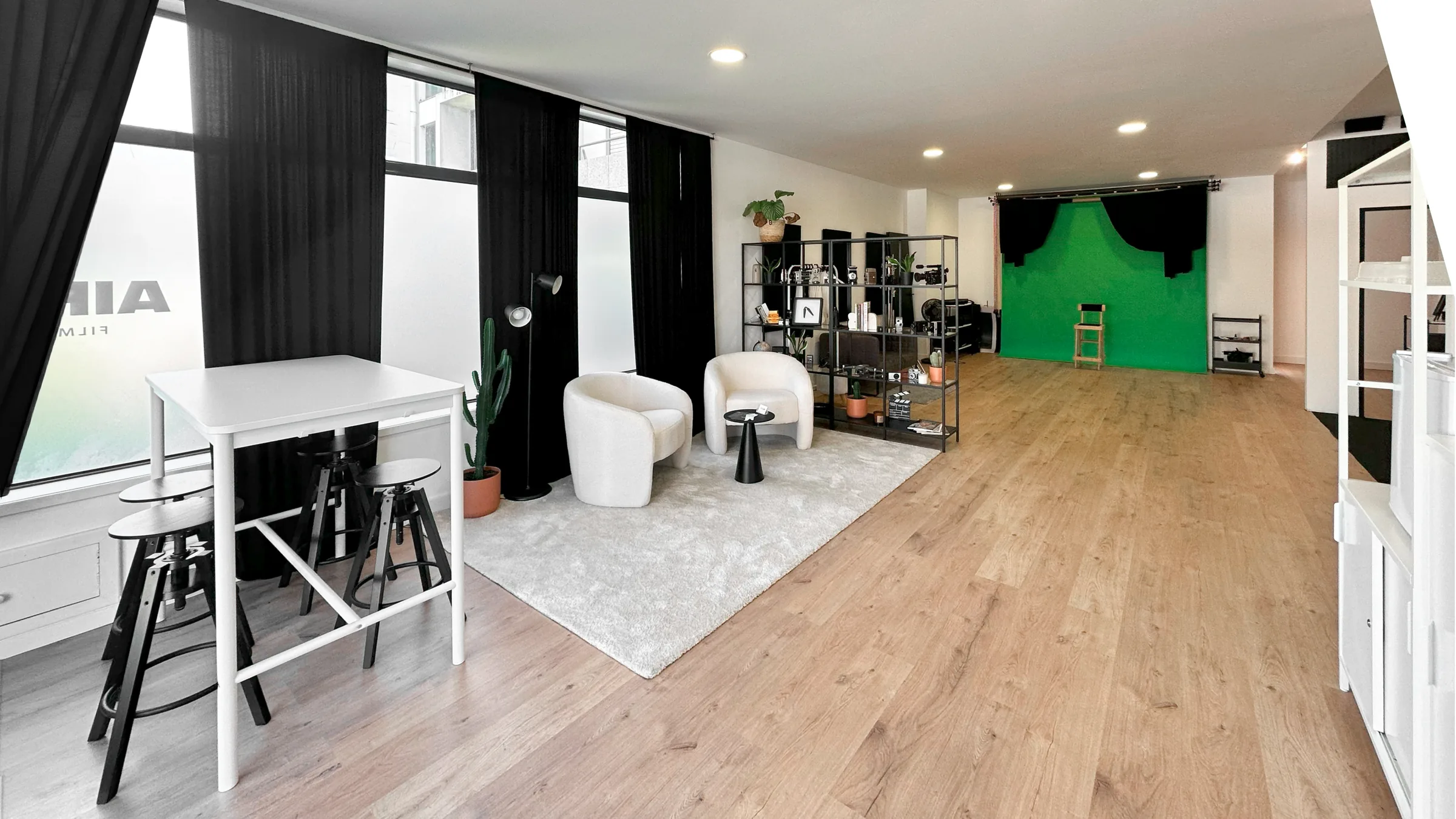Estúdio AIRLUSO em Vila Nova de Famalicão, 80m² broadcast